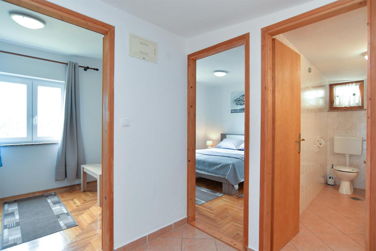 407 Apartment