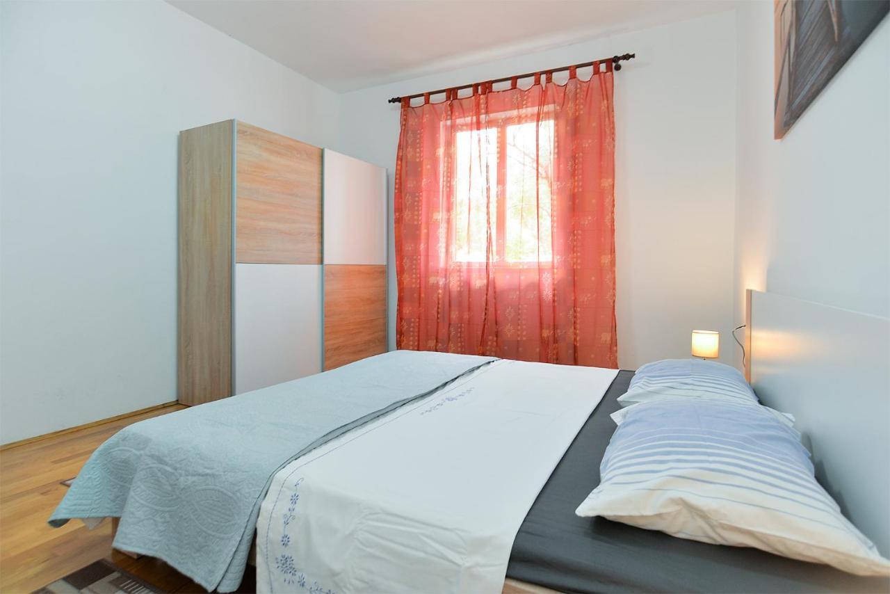 407 Apartment